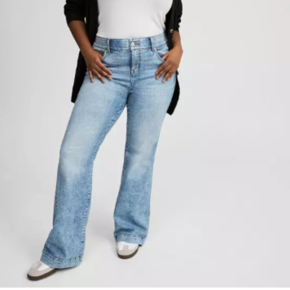 Torrid Bombshell High-Rise Flare Jean